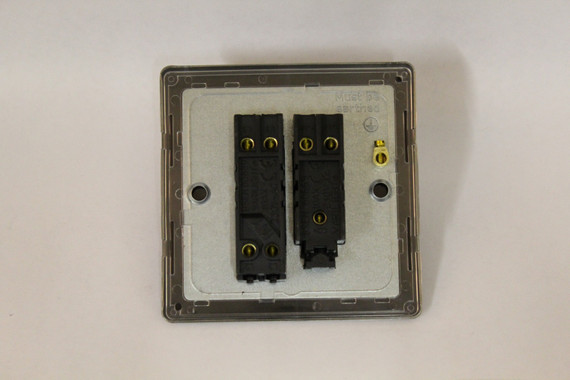 Varilight Polished Brass Screwless 10A Intermediate Toggle Switch (1-2 Gang)