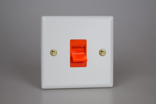 Varilight Matt White Vogue 45A Cooker Switch (Single Plate, Red Rocker)