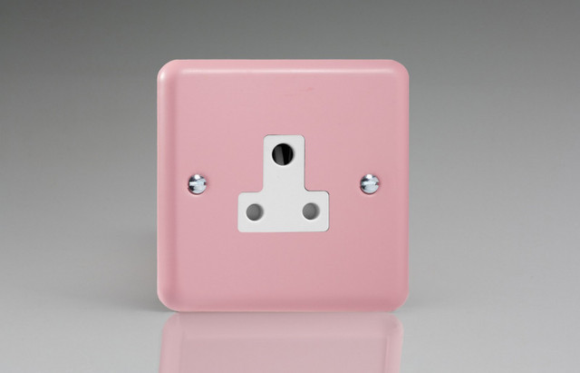 Varilight Rose Pink Lily 1-Gang 5A Round Pin Socket