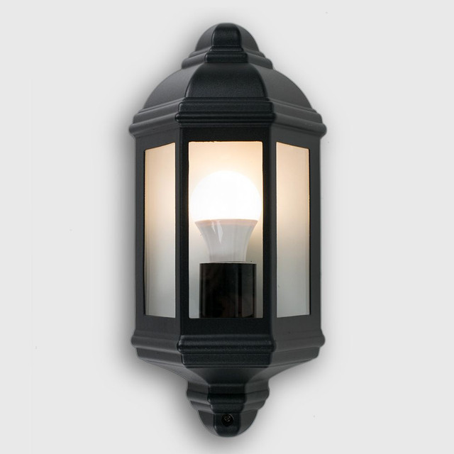 IP44 Banbury Outdoor Flush Wall-Mounted Lantern