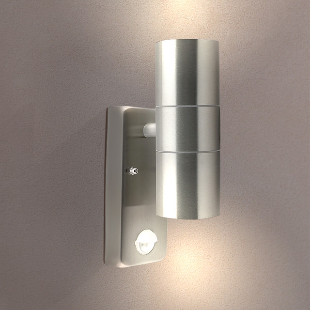 PIR Outdoor Up/Down GU10 Wall Light for GU10 IP44