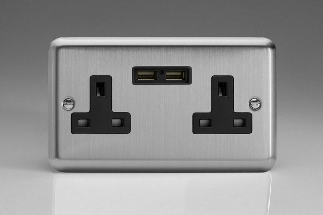 Varilight Matt Chrome 2-Gang 13A Unswitched Socket + 2x5V DC 2100mA USB Charging Ports