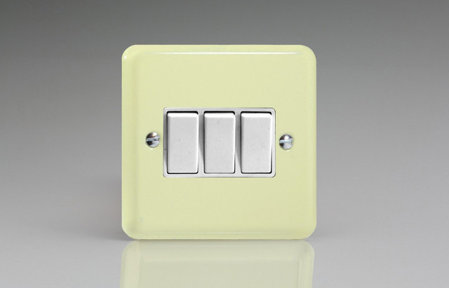 Varilight White Chocolate Lily 10A 1 or 2-Way Rocker Switch (1-4 Gang)