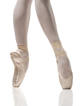 CL 90 Legata Pointe Shoes