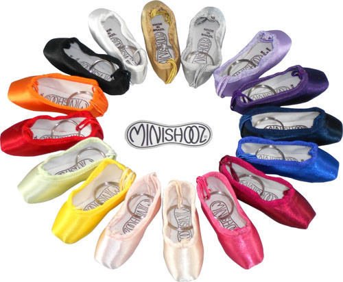 Minishooz Mini Pointe Shoe Key Chain