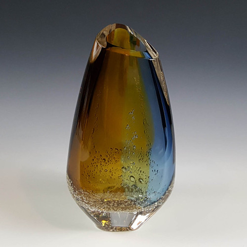 Sea Foam Triangular Vase - Bronze - Medium