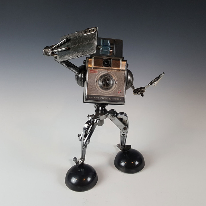 kodak vintage camera selfie sculpture front kodak vintage camera selfie sculpture front
