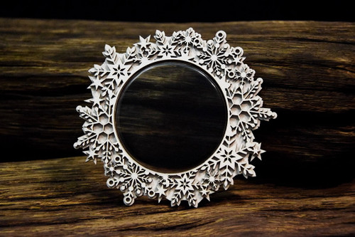 Snipart Frosty Moments Collection Snowflakes Shaker Chipboard Box