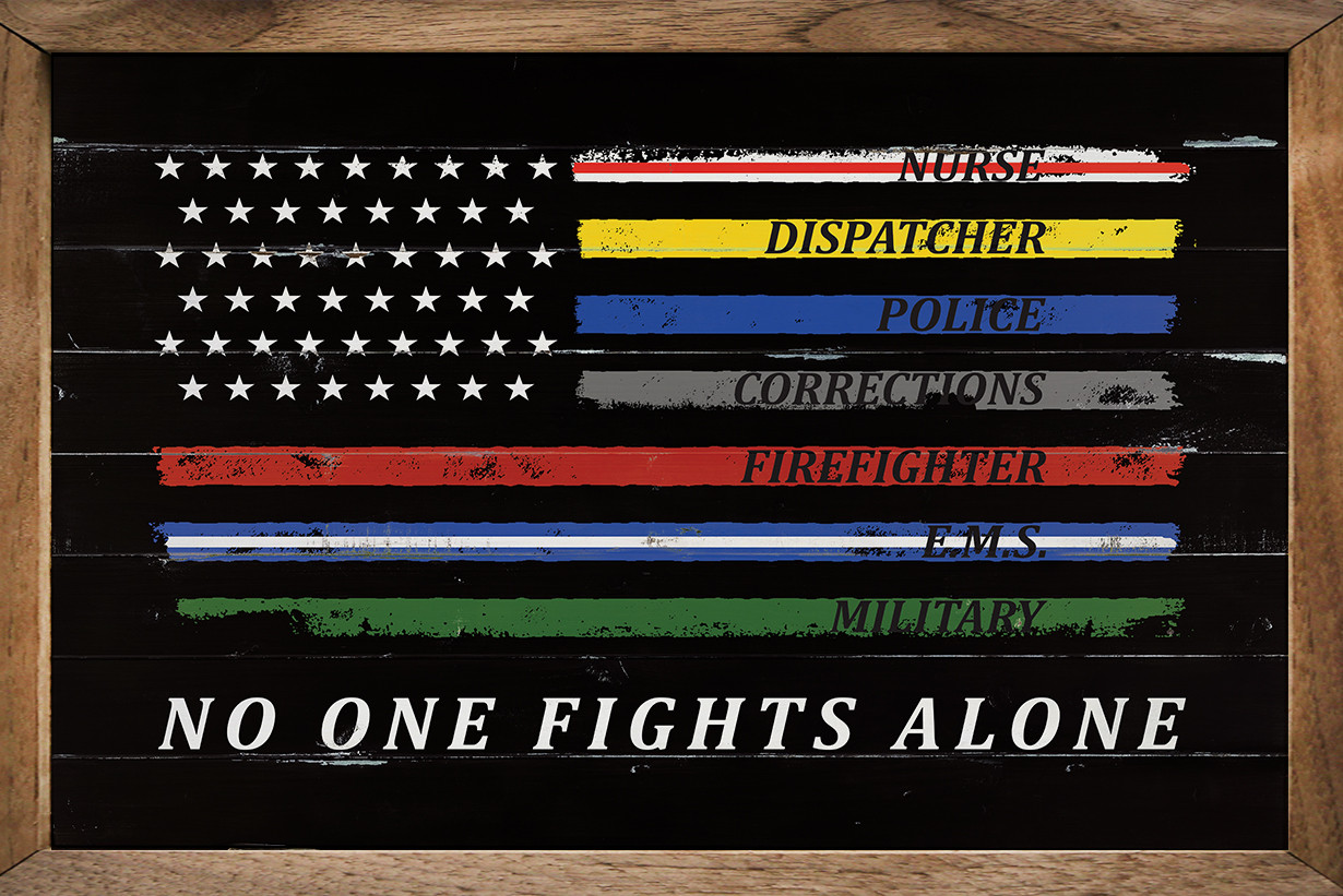 Gartenflagge 'No One Fights Alone' – 30,5x45,7 Cm, Doppelseitig, Aus Robustem Leinen, Für Militär & Helden