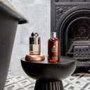 Molton Brown Neon Amber Bath And Shower Gel 300Ml