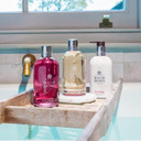 Molton Brown Fiery Pink Pepper Bath And Shower Gel 300 Ml