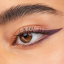 Essence | Stay & Play Gel Eyeliner | Super Soft Gel-Like Texture | Waterproof & Longlasting | Vegan & Cruelty Free (Verry Berry)05 | Verry Berry