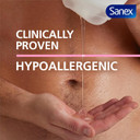 Sanex Zero% Hypoallergenic Sensitive Shower Gel 450ml | 0% fragrance, colourants, sulphates* & soap | 8 hours of hydration | dermatologically tested | ingredients of 93% natural origin