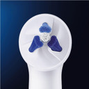 Oral-B iO Specialised Clean Electric Toothbrush Head, Precisely Angled Tufts for Deeper Plaque Removal for Hard to Reach Areas, Pack of 2 Toothbrush Heads, White