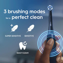 Oral-B iO2 Duo Electric Toothbrushes, 2 Gentle Care Toothbrush Heads, 1 Travel Case, 1 Travel Refill Holder, Toothbrush for Adults (Night Black and Forest Green), Designed by Braun