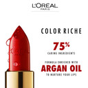 L'Oreal Paris Makeup Colour Riche Original Creamy, Hydrating Satin Lipstick, 843 Toasted Almond, 1 Count