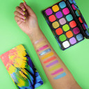 Makeup Revolution Forever Flawless Bird of Paradise