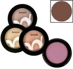 Silky Powder Eye Shadow by benefit Bossy m 3.5g