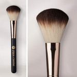 Pippa of London Studio FX Blusher Brush 785 for Cheeks - Cruelty Free Make Up Brush Pippa of London Studio FX Blusher Brush 785 for Cheeks - Cruelty Free Make Up Brush