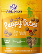 Wellness Crunchy Puppy Bites Natural Grain-Free Treats for Training, Dog Treats with Real Meat and DHA, No Artificial Flavors (Crunchy Chicken & Carrots, 6-Ounce Bag)6 oz