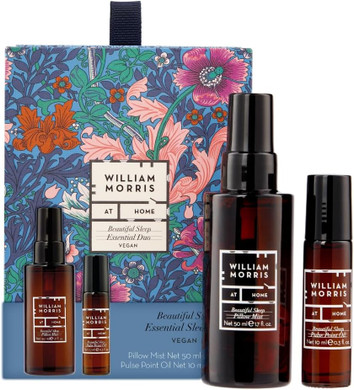 William Morris At Home Forest Bathing Refresh & Reset Bathtime Set | Candle 30g, Body Wash 100ml, Face Towel