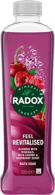 Radox Mineral Therapy Feel Revitalised Bath Soak uniquely blended with minerals, herbs and a wild cherry & raspberry scent for a soothing bubble bath 500 ml