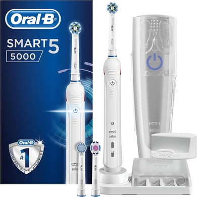 Oral-B Smart 5 Electric Toothbrushes For Adults, Mothers Day Gifts For Her / Him, App Connected Handle, 3 Toothbrush Heads & Travel Case, 5 Modes With Teeth Whitening, 2 Pin UK Plug, 5000, White