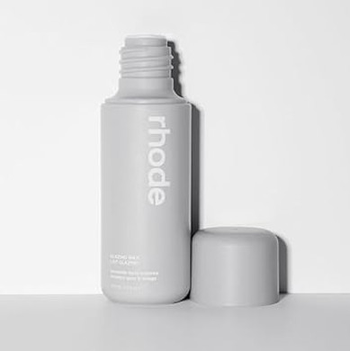 By Hailey Bieber Glazing Milk 140Ml/ 4.7 Fl Oz, White