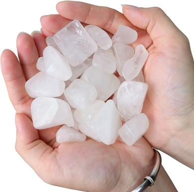 Lucky-M Bulk Clear Quartz Healing Crystals Rough Stones - Natural Raw Stones Crystal For Reiki Healing, Wicca, Witchcraft, Tumbling, Cabbing, Fountain Rocks, Decoration (1 Lb)Clear 1Lb