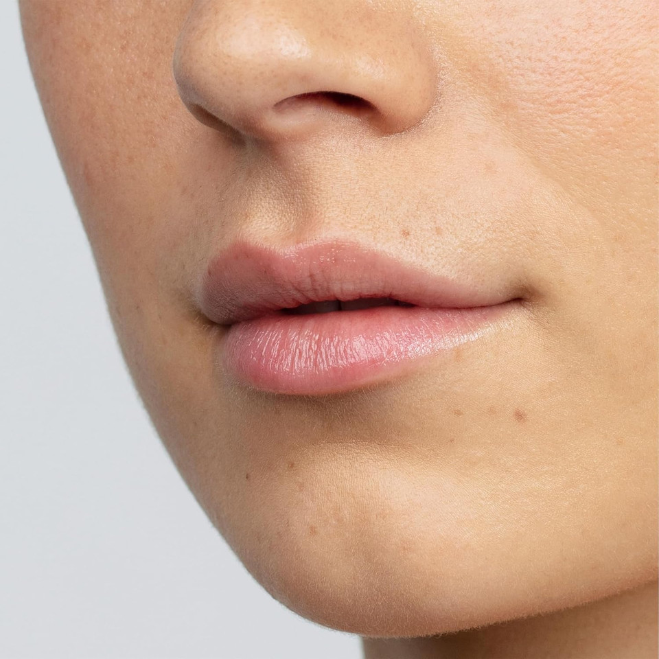 Kiwi Seed Oil Lip Conditioner and Hydrating Lip Balm  Vitamin C rich Lip Care  Dry Lips, Cracked Lips and Chapped Lips  4g