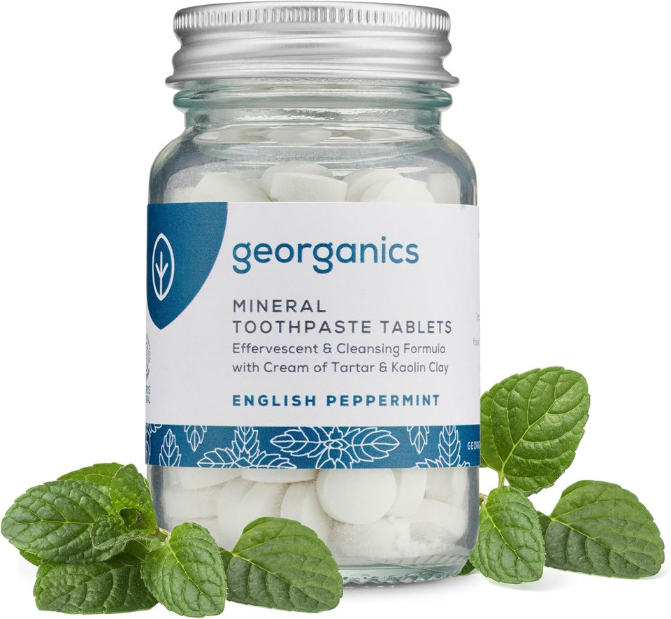 Georganics Mineral Toothtablets - Natural Effervescent Cleansing Tablets with Kaolin Clay - Vegan, SLS, Cruelty and Fluoride Free - Peppermint - 120 Tablets