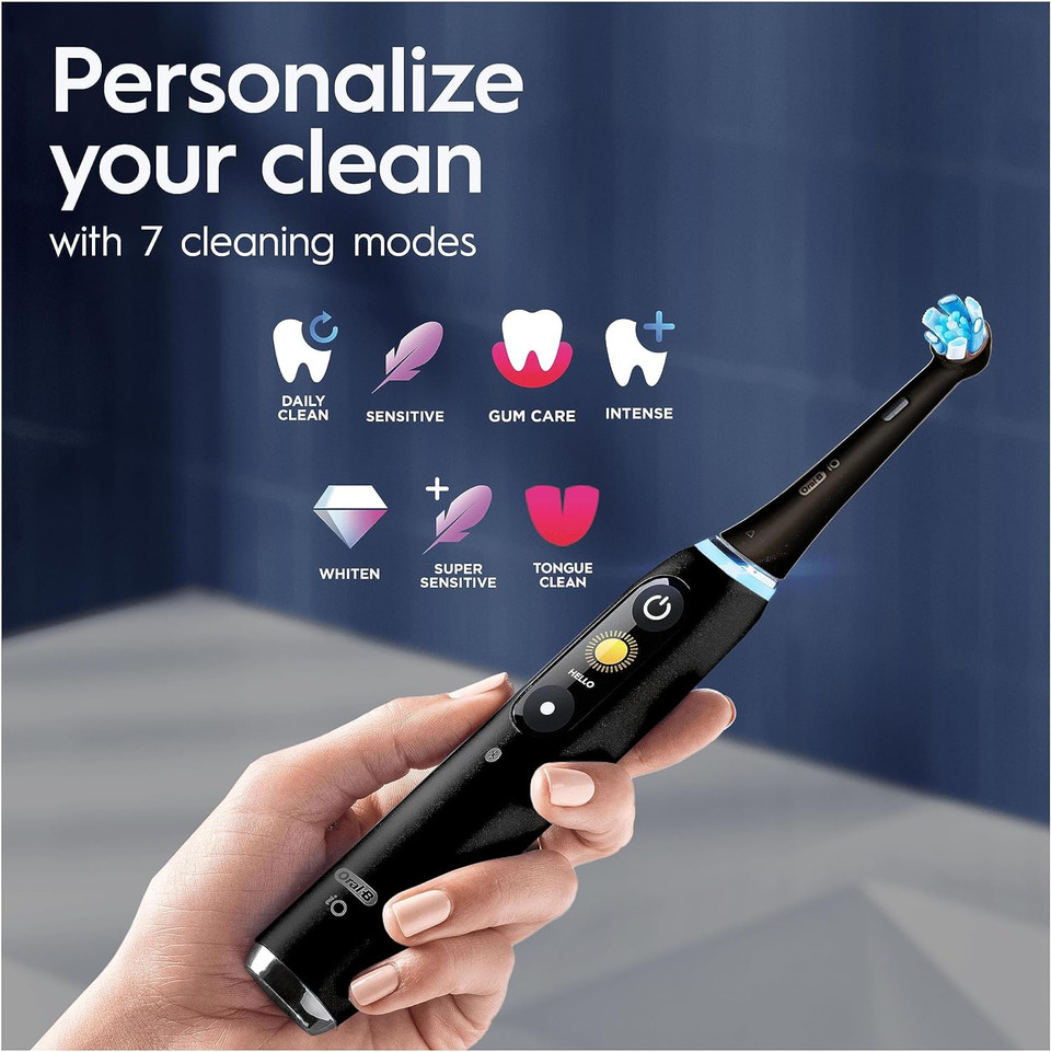 Oral-B Io9 Electric Toothbrushes For Adults, Christmas Gifts For Women / Him, App Connected Handle, 1 Toothbrush Head & Charging Travel Case, 7 Modes With Teeth Whitening, 2 Pin Uk Plug, Black