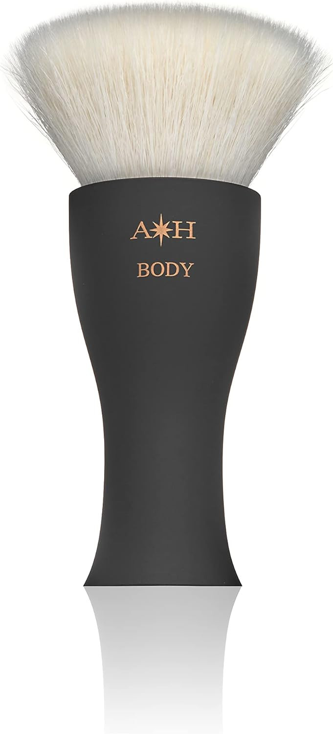 Amanda Harrington London The Small Body Brush