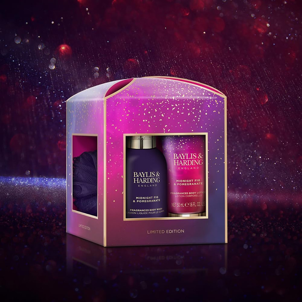 Baylis & Harding Midnight Fig & Pomegranate Luxury Essentials Treat Box Gift Set (Pack Of 1) - Vegan Friendly