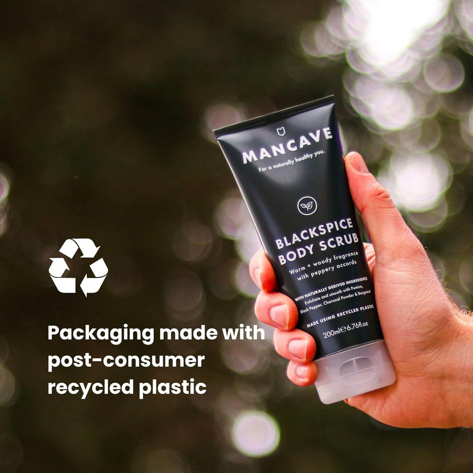 ManCave Blackspice Body Scrub 200ml for Men, Warm & Woody Aroma, Exfoliate & Cleanse Skin with Pumice and Charcoal Powder Scrub, Natural Formulation, Vegan Friendly, Made in England