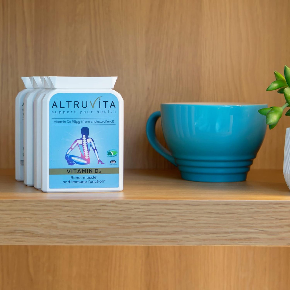 Altruvita Vitamin D3 from cholecalciferol | 25µg | 1000IU | 60 Days Supply | 500% of daily requirement | Bone, Muscle & Immune Support | 60 Capsules | Vegetarian Approved