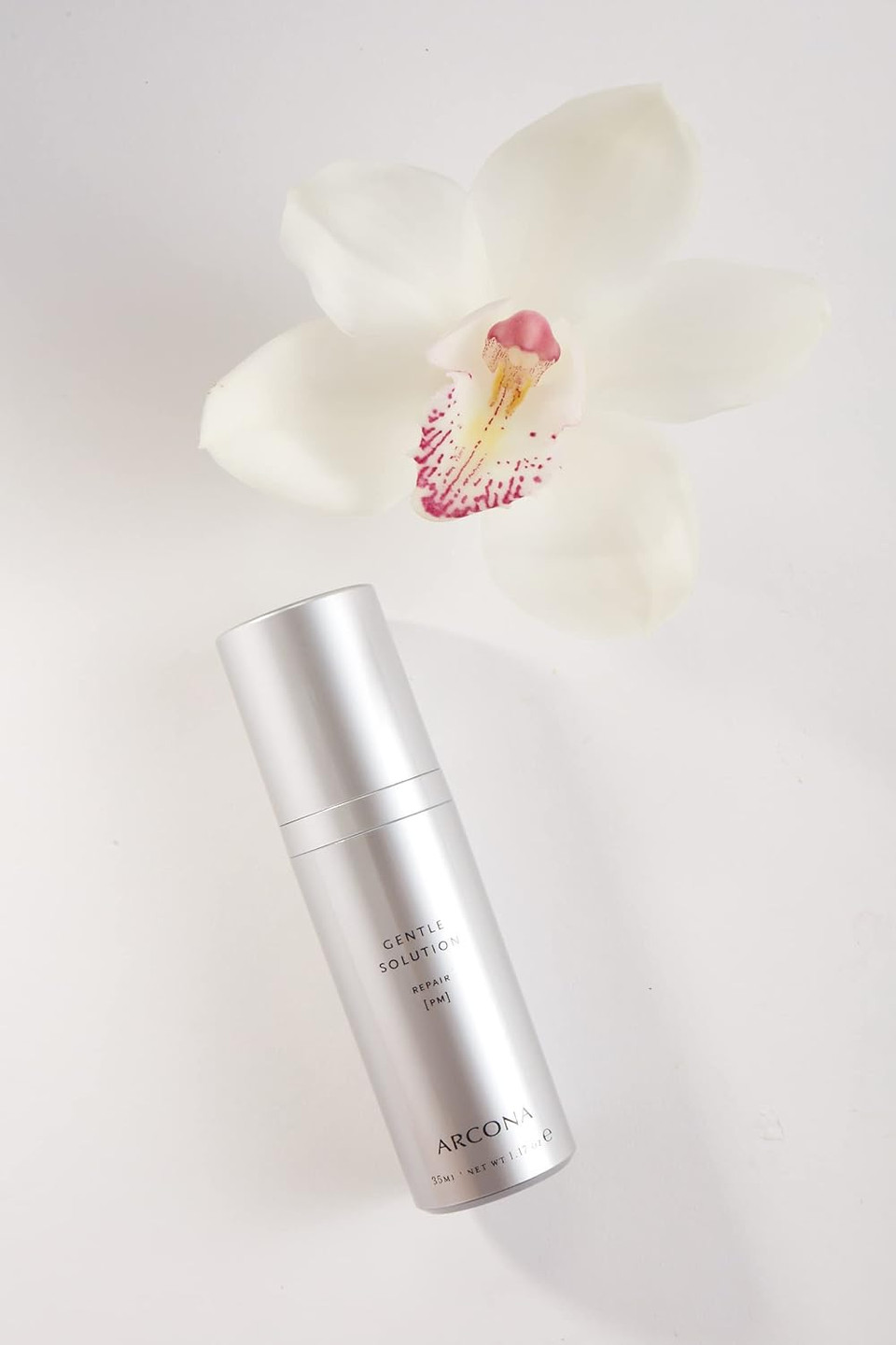 Arcona Gentle Solution - 4% Glycolic, 3% Lactic Acids, Algae, Witch Hazel + Honeysuckle Gentley Exfoliate + Hydrate Skin 1.17Oz. Made In The Usa