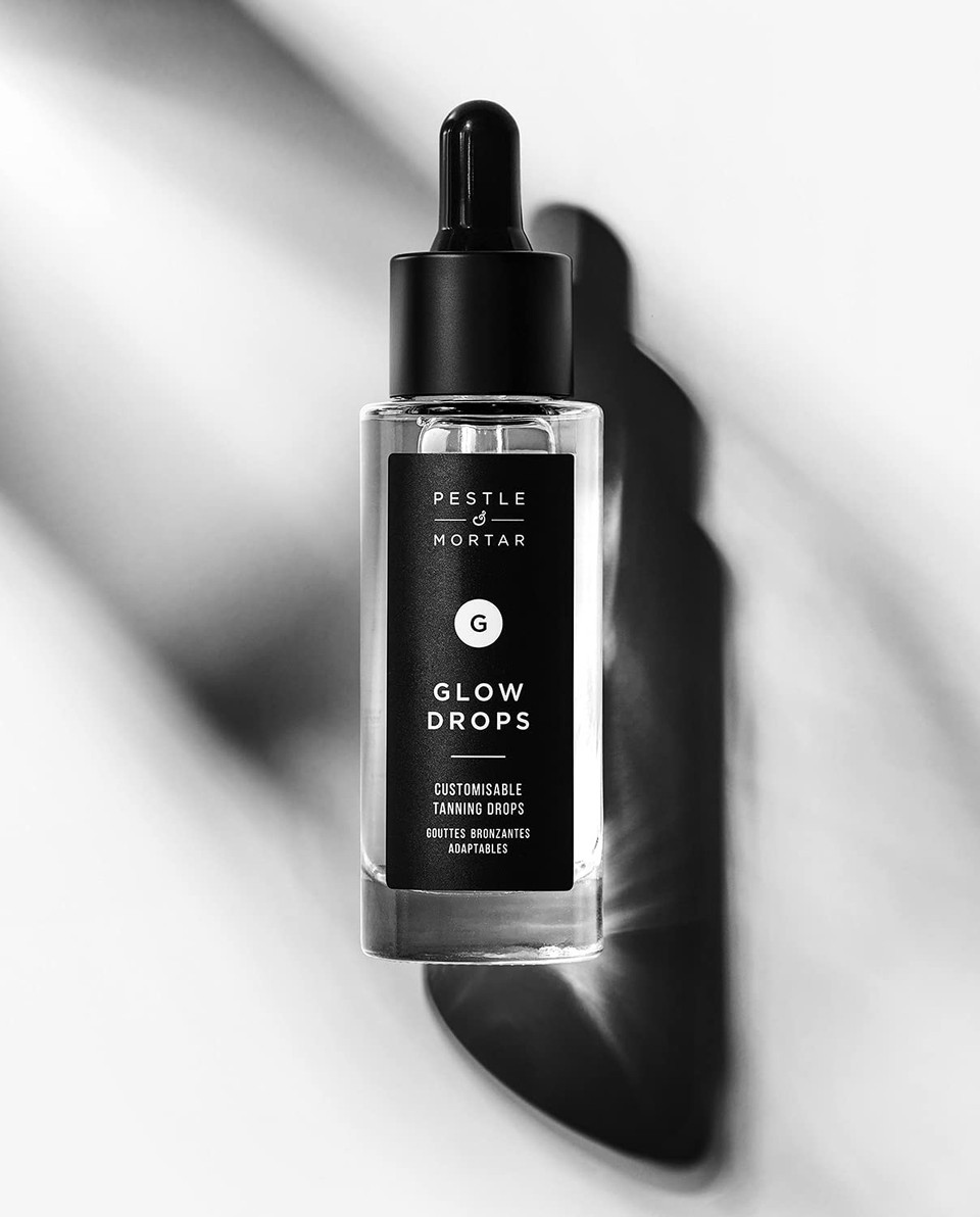 Pestle & Mortar 2% Pure Hyaluronic Acid Serum 30Ml + Glow Drops - Customisable Self Tanner 30Ml Pestle & Mortar 2% Pure Hyaluronic Acid Serum 30Ml + Glow Drops - Customisable Self Tanner 30Ml