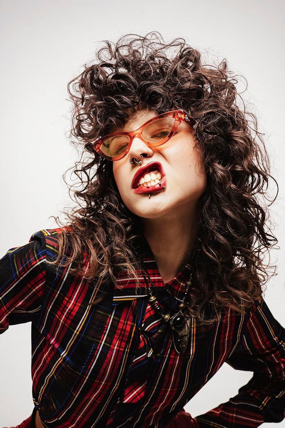 Reuzel Hairspray Grooming Tonic - Subtle Apple, Peppermint Fragrance - Perfect For Blow Drying - Ideal For Volume, Lift And Texture - Low Shine - Protects Hair From All Thermal Styling