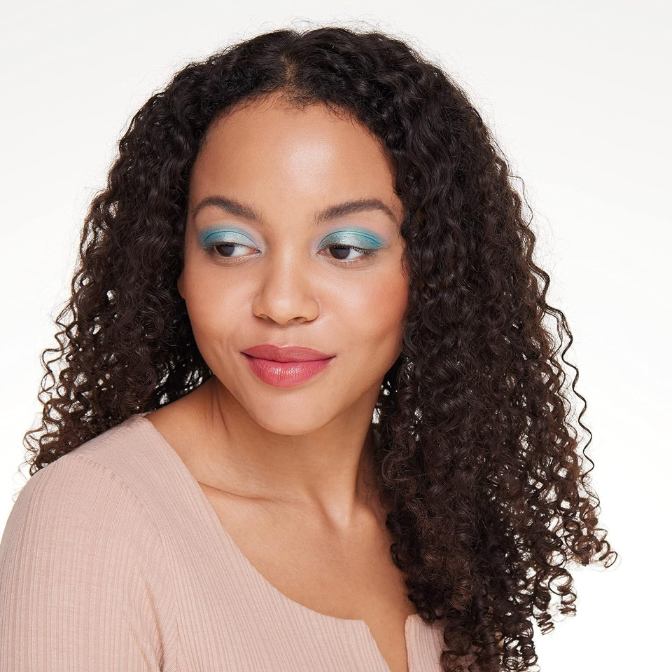 Essence | Welcome To Miami Eyeshadow Palette | 12 Highly Pigmented, Matte & Metallic Shades | Vegan & Cruelty Free, Paraben & Fragrance Free