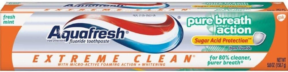 Aquafresh Extreme Clean Pure Breath Fluoride Toothpaste For Cavity Protection, 5.6 Ounce (Pack Of 12)