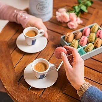 Lavazza Qualitã£Â  Oro Whole Bean Coffee Blend, Medium Roast, 2.2-Pound Bag (Pack Of 6) ,Full-Bodied Medium Roast With Sweet, Aromatic Flavor, Non-Gmo, Value Pack