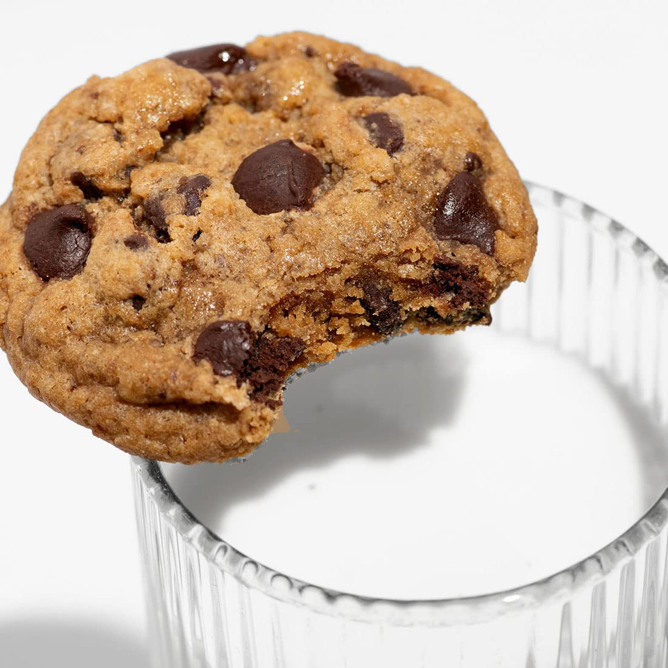 Miss Jones Baking Organic Cookie Mix, Non-Gmo, Vegan-Friendly, Packed With Morsels: Sea Salt Chocolate Chip (Pack Of 6)
