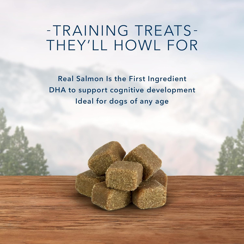 Blue Buffalo Wilderness Trail Treats Wild Bits High Protein Grain Free Soft-Moist Training Dog Treats, Salmon Recipe 4-Oz Bag
