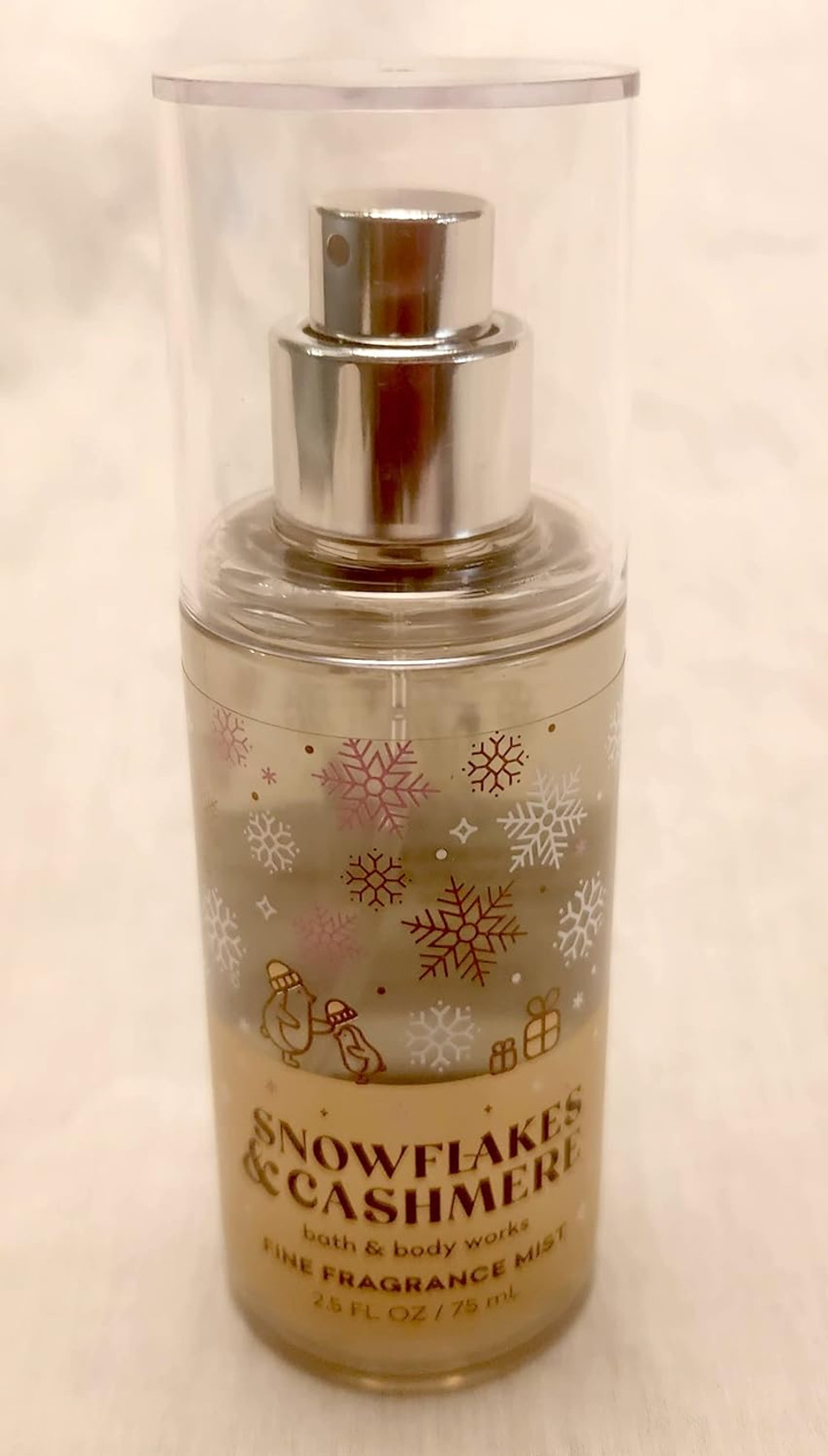 Bath & Body Works Fine Fragrance Mist Travel Size Mini Purse Spray 2.5 Ounce (Snowflakes & Cashmere), 2.50 Fl Oz (Pack Of 1)