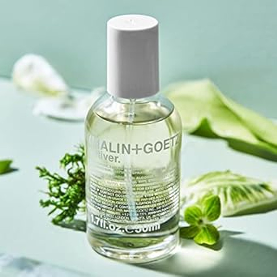 Malin + Goetz Eau De Parfum  Men & Women'S Perfume, Garden Berry Fragrance, Fresh & Comforting Scented Perfume, Bright & Evolved, Vegan & Cruelty Free