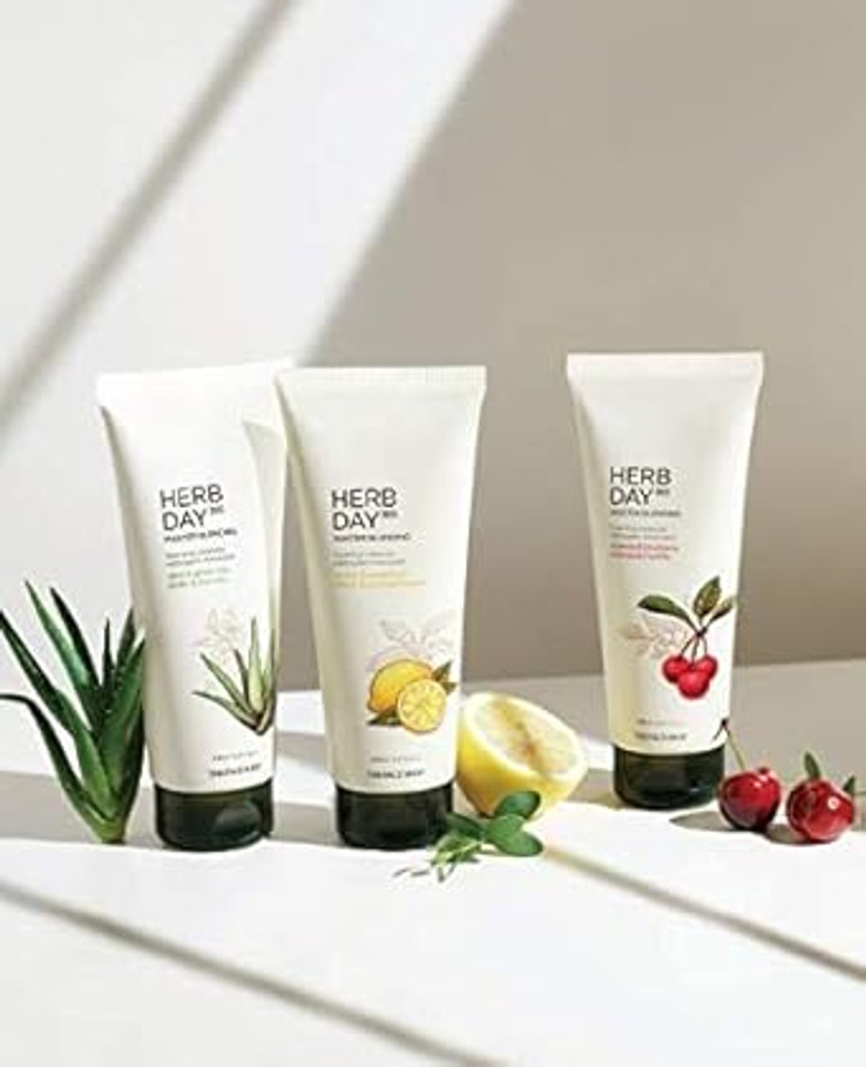 The Face Shop Herb Day 365 Master Blending Cleansing Foam Lemon & Grapefruit | Dead Cells & Makeup Residues Removal With Refreshing Sensation | Skin Residues Removal & Naturally Derived, 5.7 Fl Oz