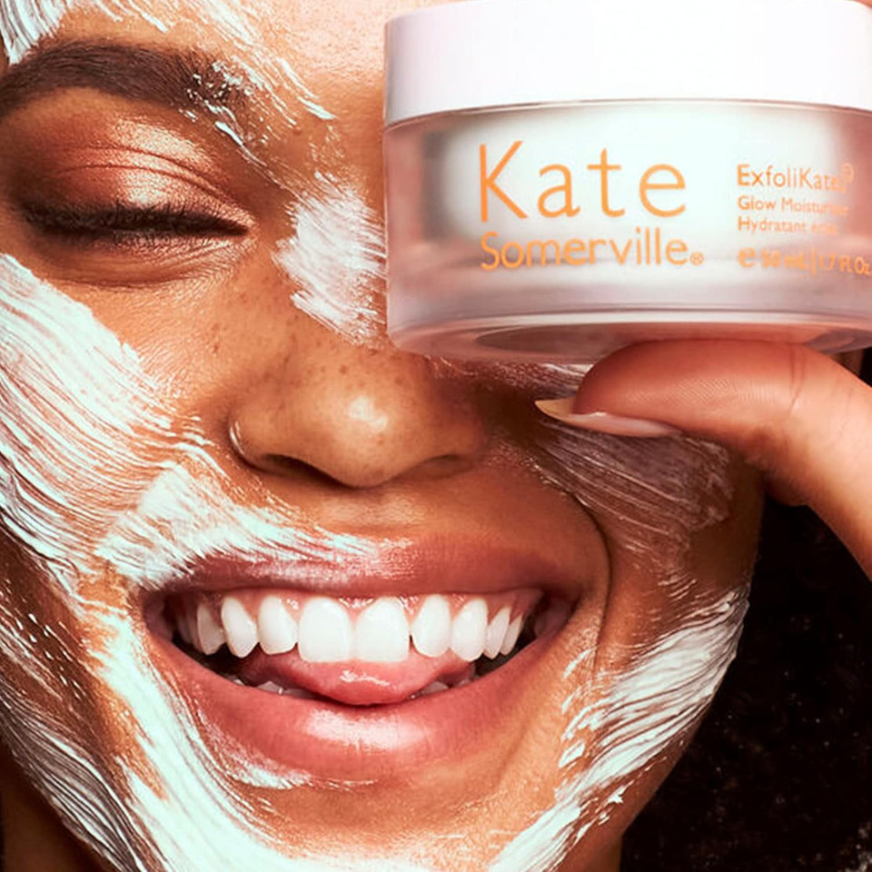 Kate Somerville Exfolikate Glow Moisturizer  Clinically Formulated Daily Face Cream  Gently Exfoliating And Hydrating Kate Somerville Exfolikate Glow Moisturizer  Clinically Formulated Daily Face Cream  Gently Exfoliating And Hydrating