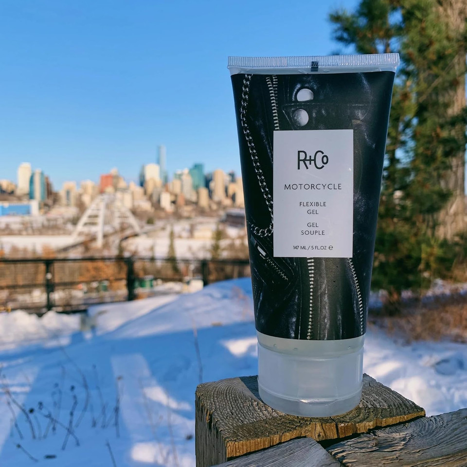 R+Co Motorcycle Flexible Gel | High Definition + Hold + Shine | Vegan + Cruelty-Free | 5 Oz