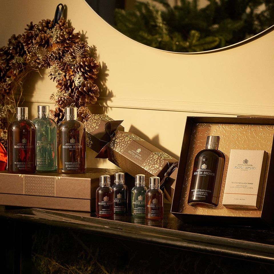 Molton Brown Woody & Aromatic Body Care Gift Set 3 X 10/ Fl. Oz